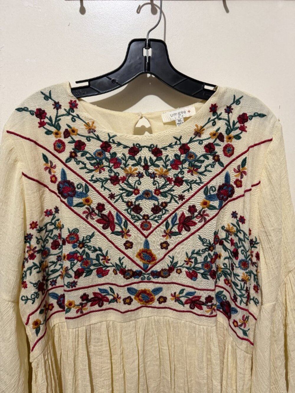 Umgee Floral Embroidered Bell-Sleeve Tunic Dress / Babydoll Top - Picture 2 of 15